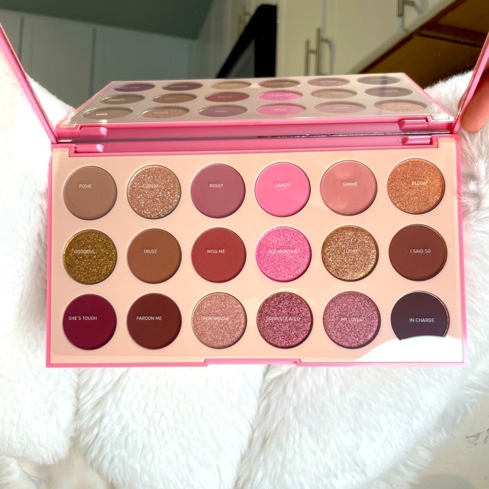 🔥NIB🔥 MORPHE Va Va Bloom Artistry Palette